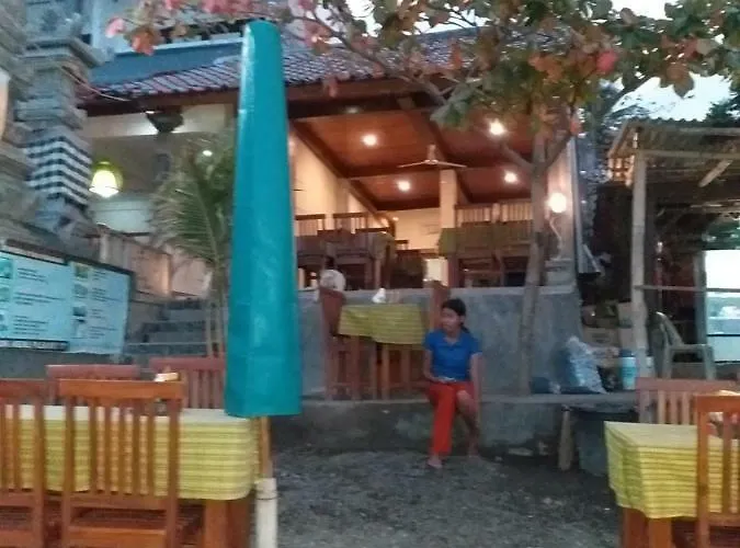 Warung Win & *