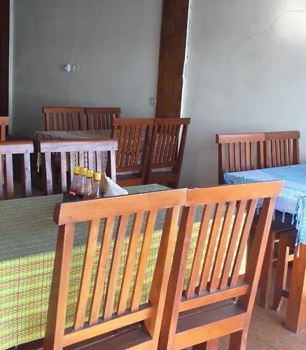 Warung Win & Séjour chez l'habitant Amed